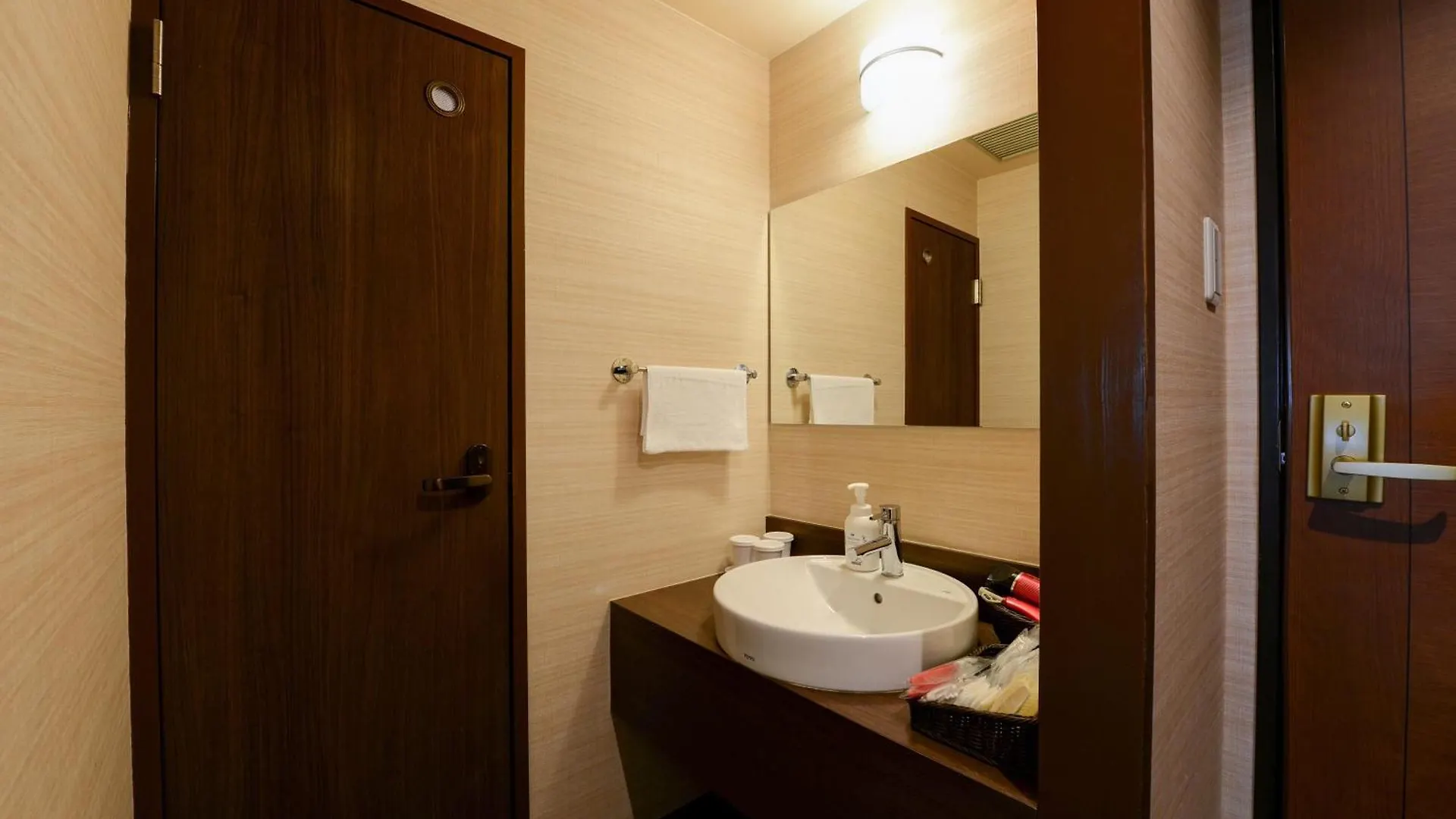Diamond Hakone Society Hotel 0*,  Japan