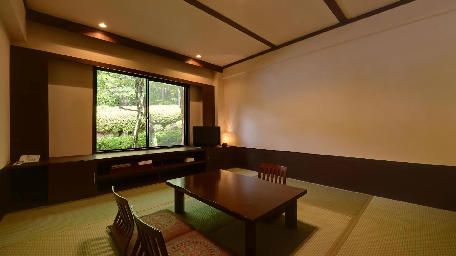 Diamond Hakone Society Hotel